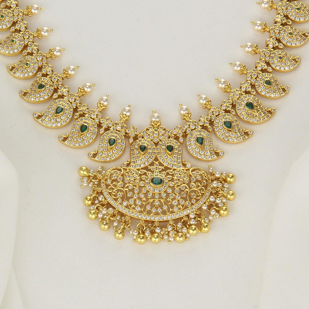Vikash Short Necklace