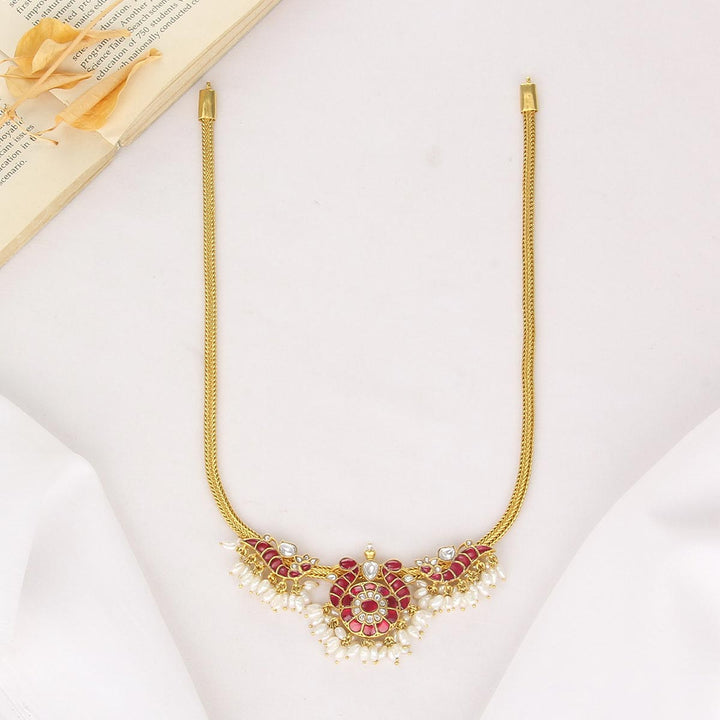 Pavisha Kundan Short Necklace