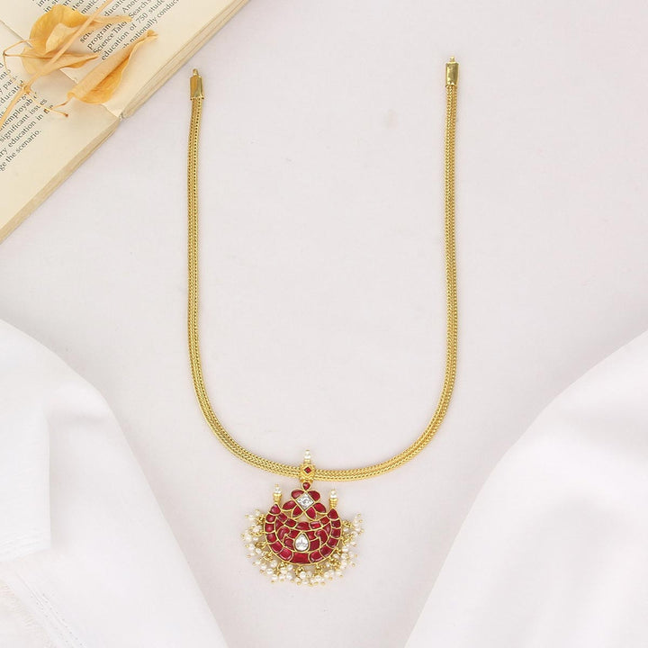 Pretty Kundan Short Necklace