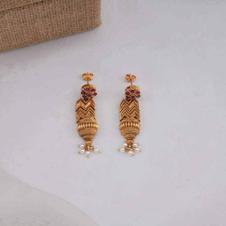 Chic & Trendy Boho Short Necklace Set