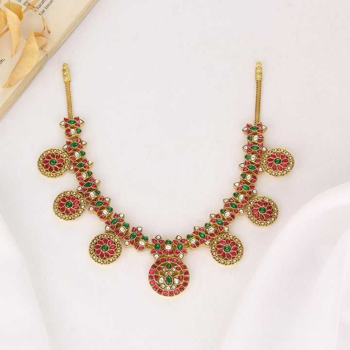 Yuvika Kundan Short Necklace