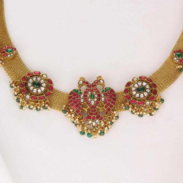 Gorgeous Kundan Short Necklace