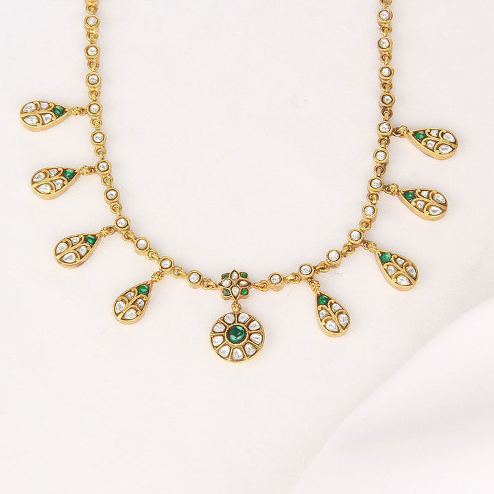 Dhishya Kundan Short Necklace