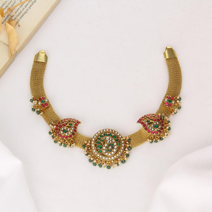 Traditional Kundan Short Necklace