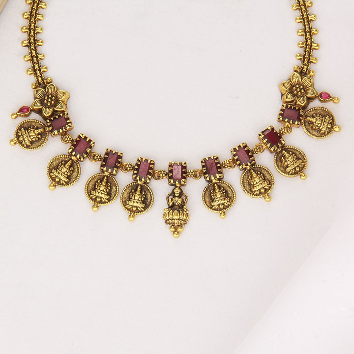 Dainty Nagas Short Necklace
