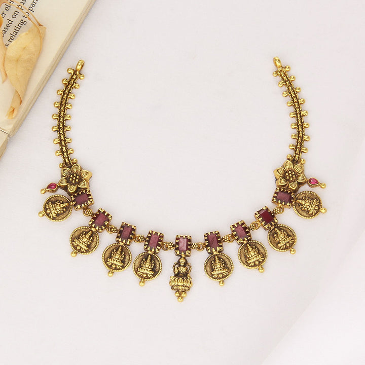 Dainty Nagas Short Necklace
