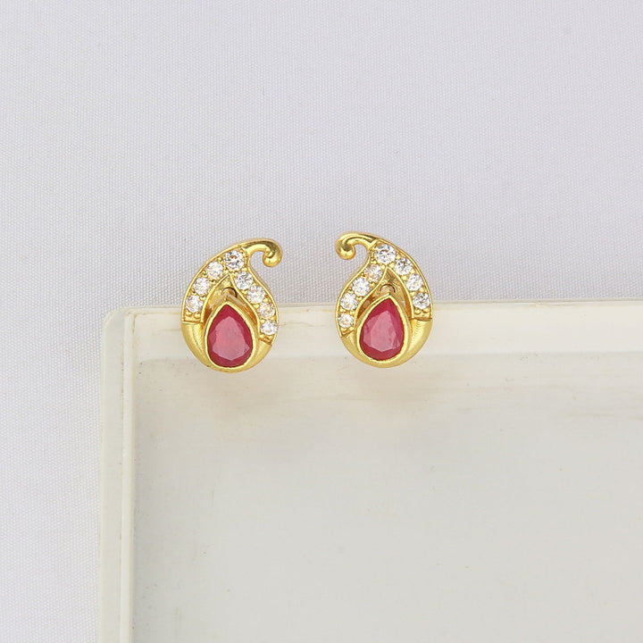 Stunning Short Necklace Set