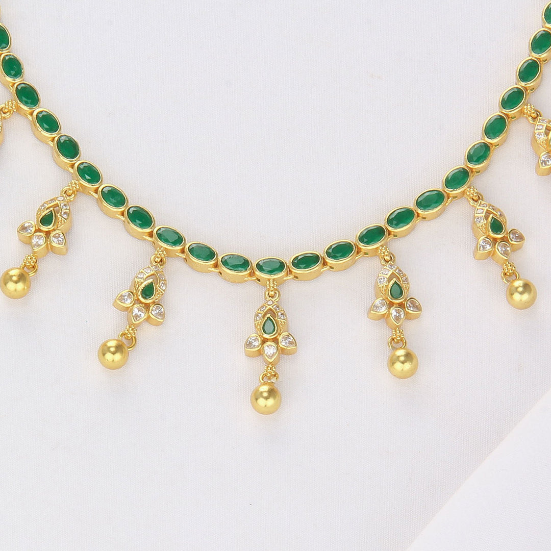 Fabulous Stone Short Necklace