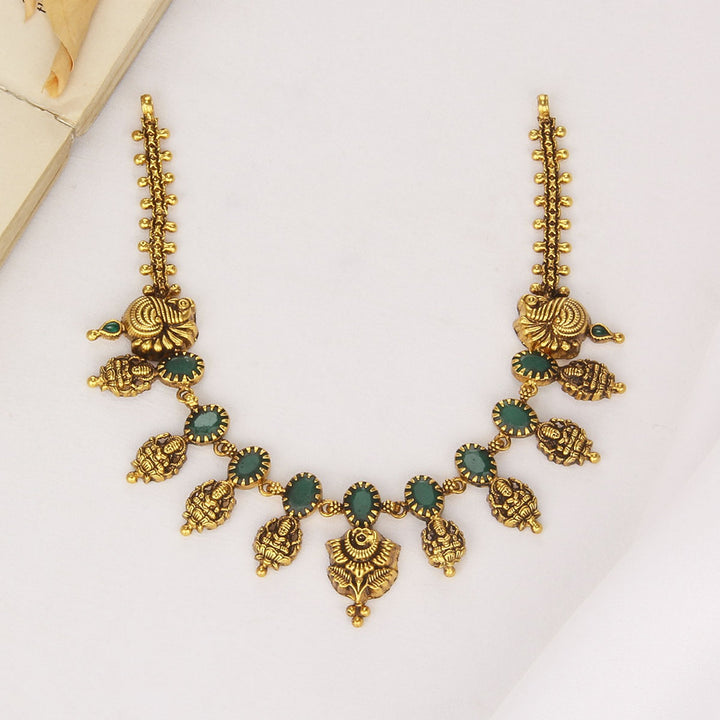 Frizza Nagas Short Necklace