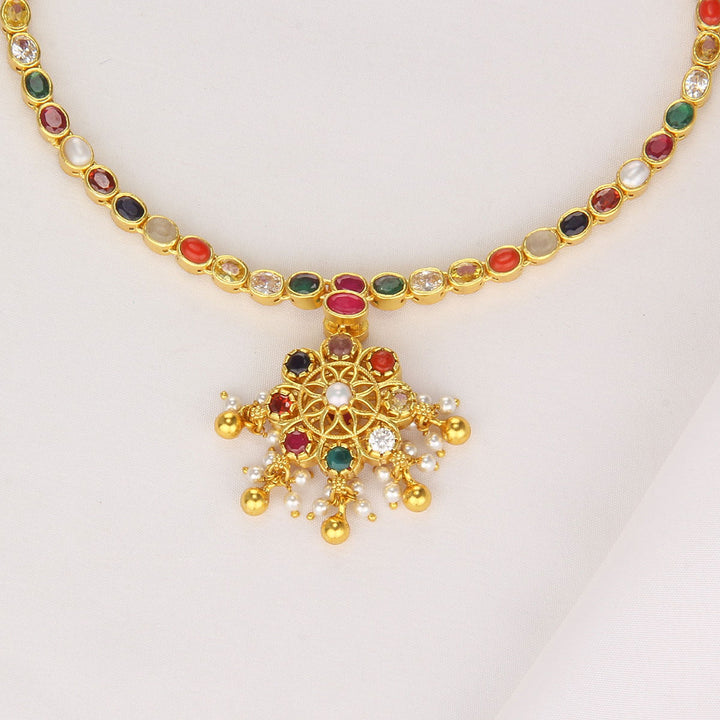 Giriza Reversible Short Necklace