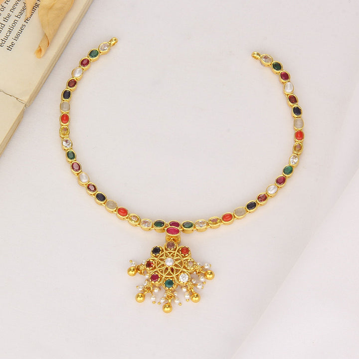 Giriza Reversible Short Necklace
