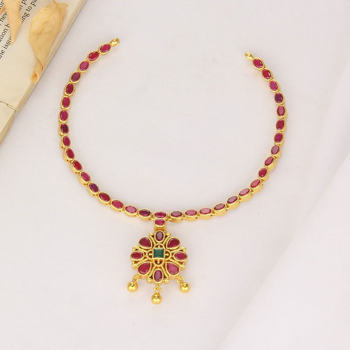Yasira Reversible Short Necklace