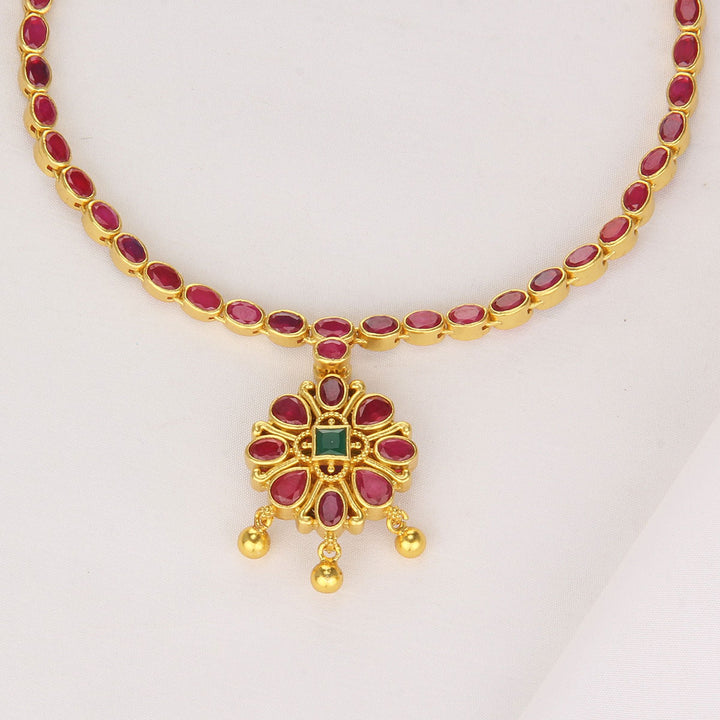Yasira Reversible Short Necklace