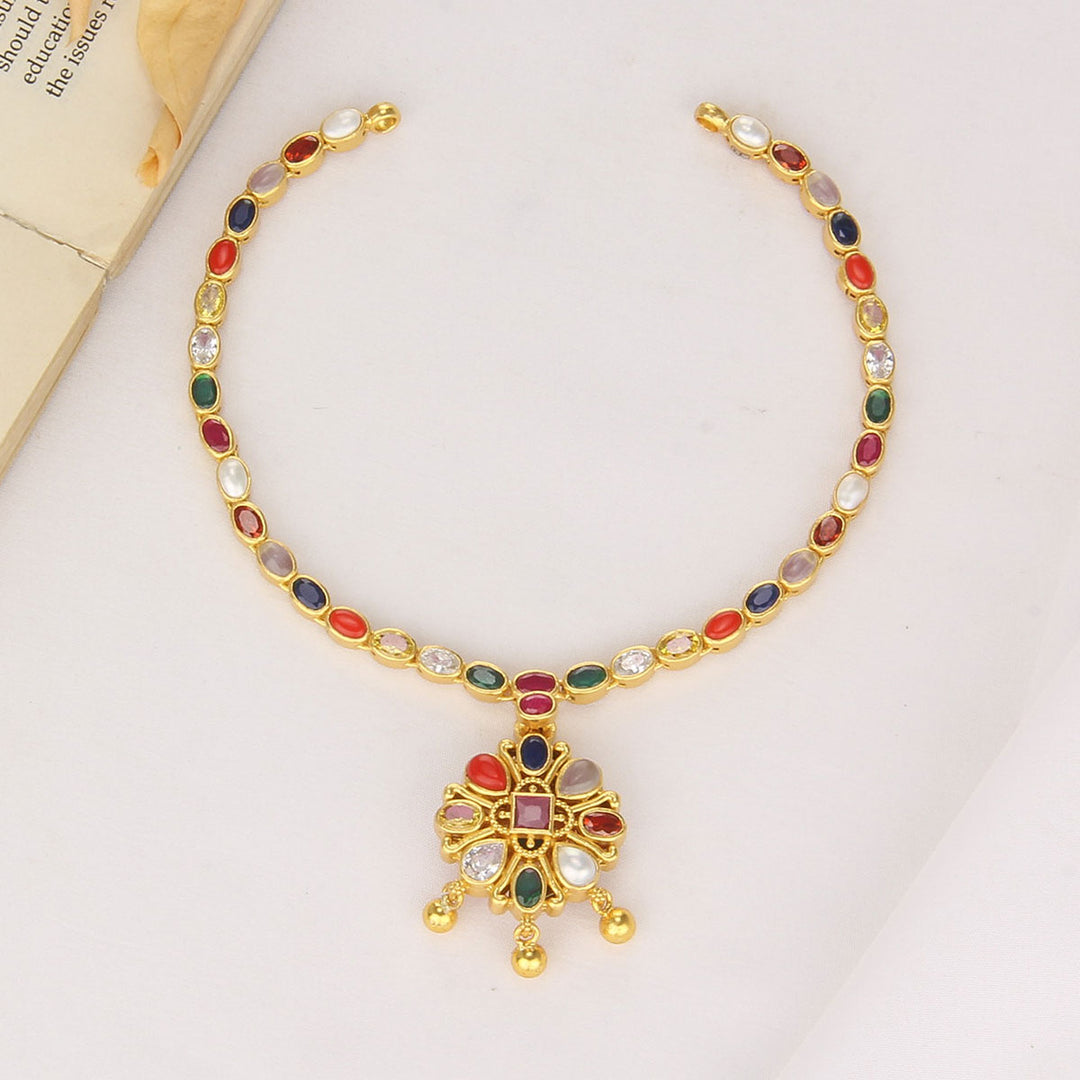 Yasira Reversible Short Necklace