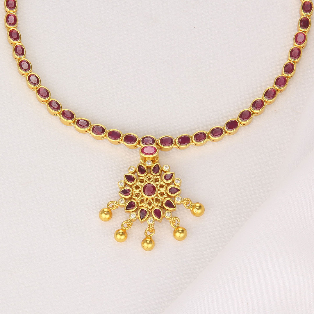 Pavithra Reversible Short Necklace