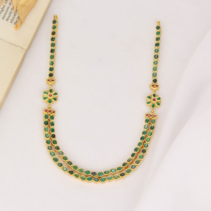 Vrusha Reversible Short Necklace