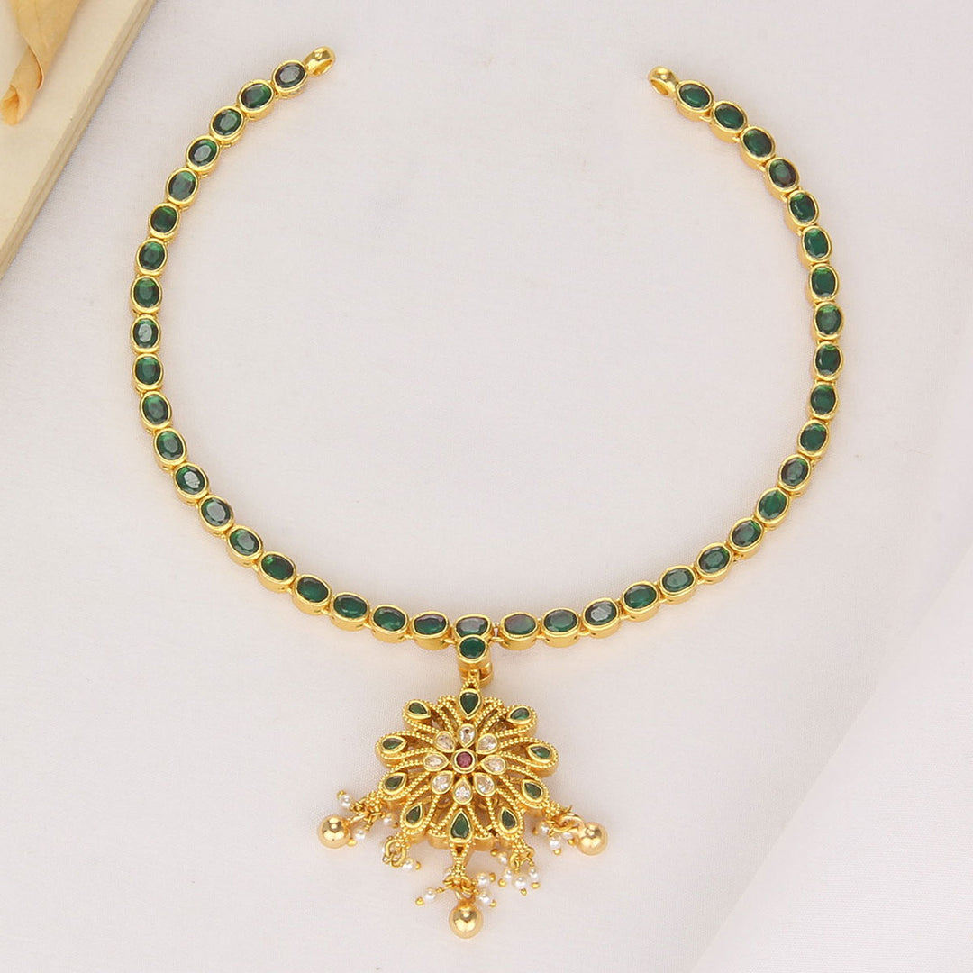 Aadhirai Reversible Short Necklace