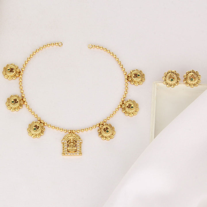 Divine Nagas Short Necklace Set