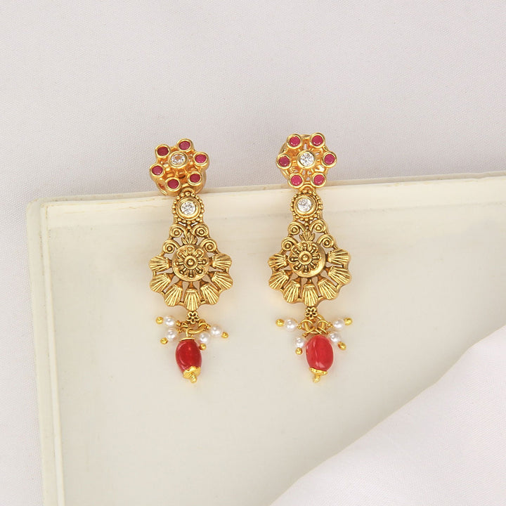 Kanishka Nagas Short Necklace Set