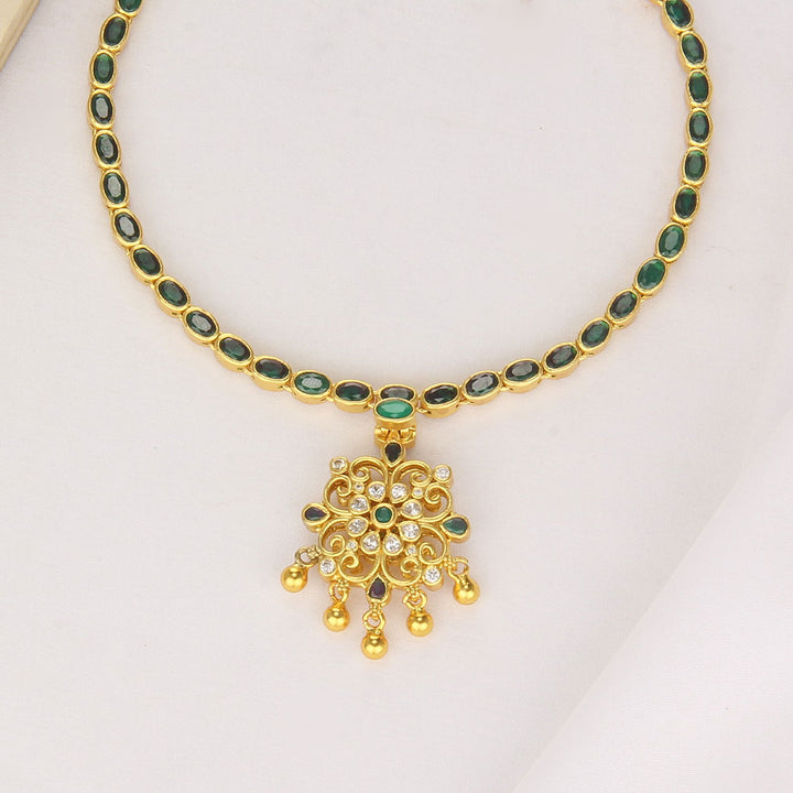 Ishu Reversible Short Necklace