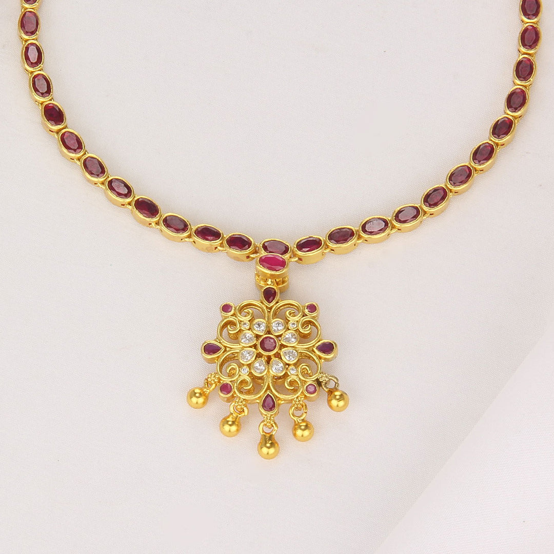 Ishu Reversible Short Necklace