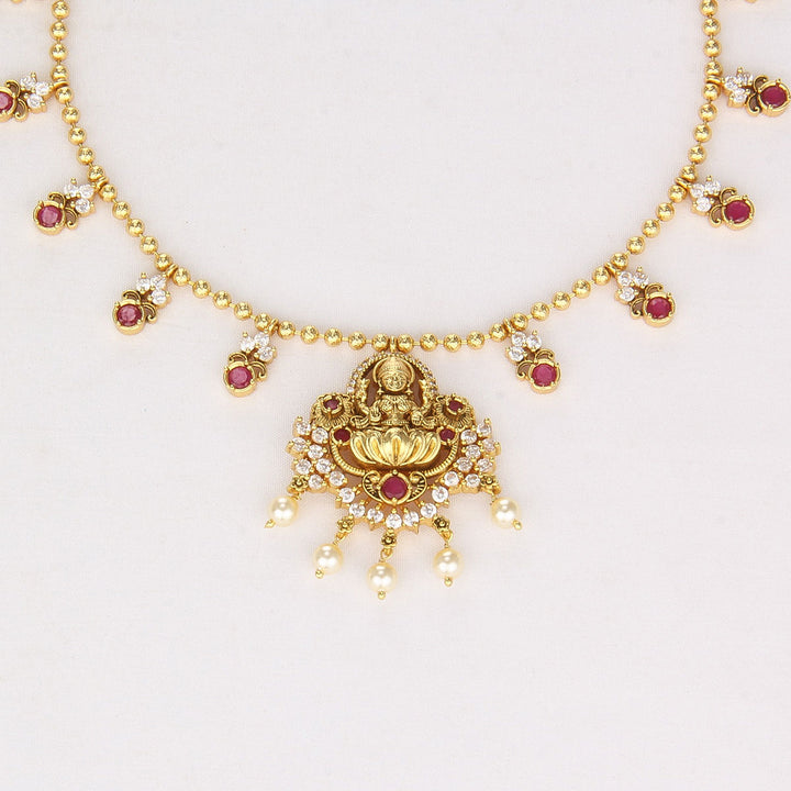 Sparkling Nagas Short Necklace Set