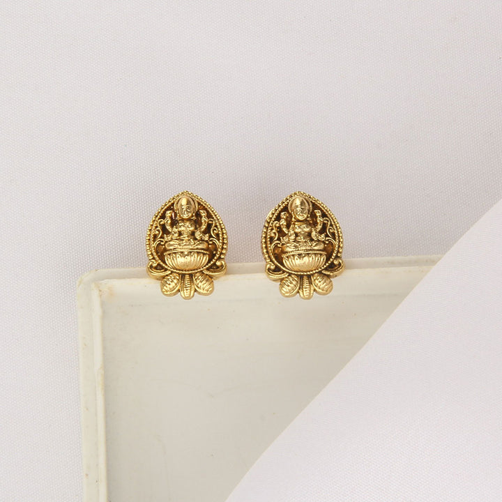 Temple Design Nagas Short Necklace Set