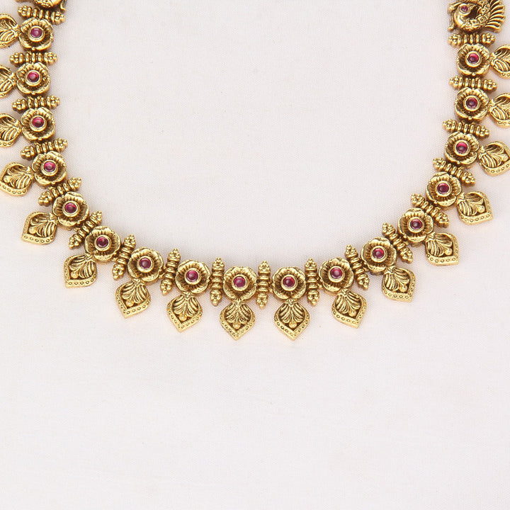 Lashikha Nagas Short Necklace Set