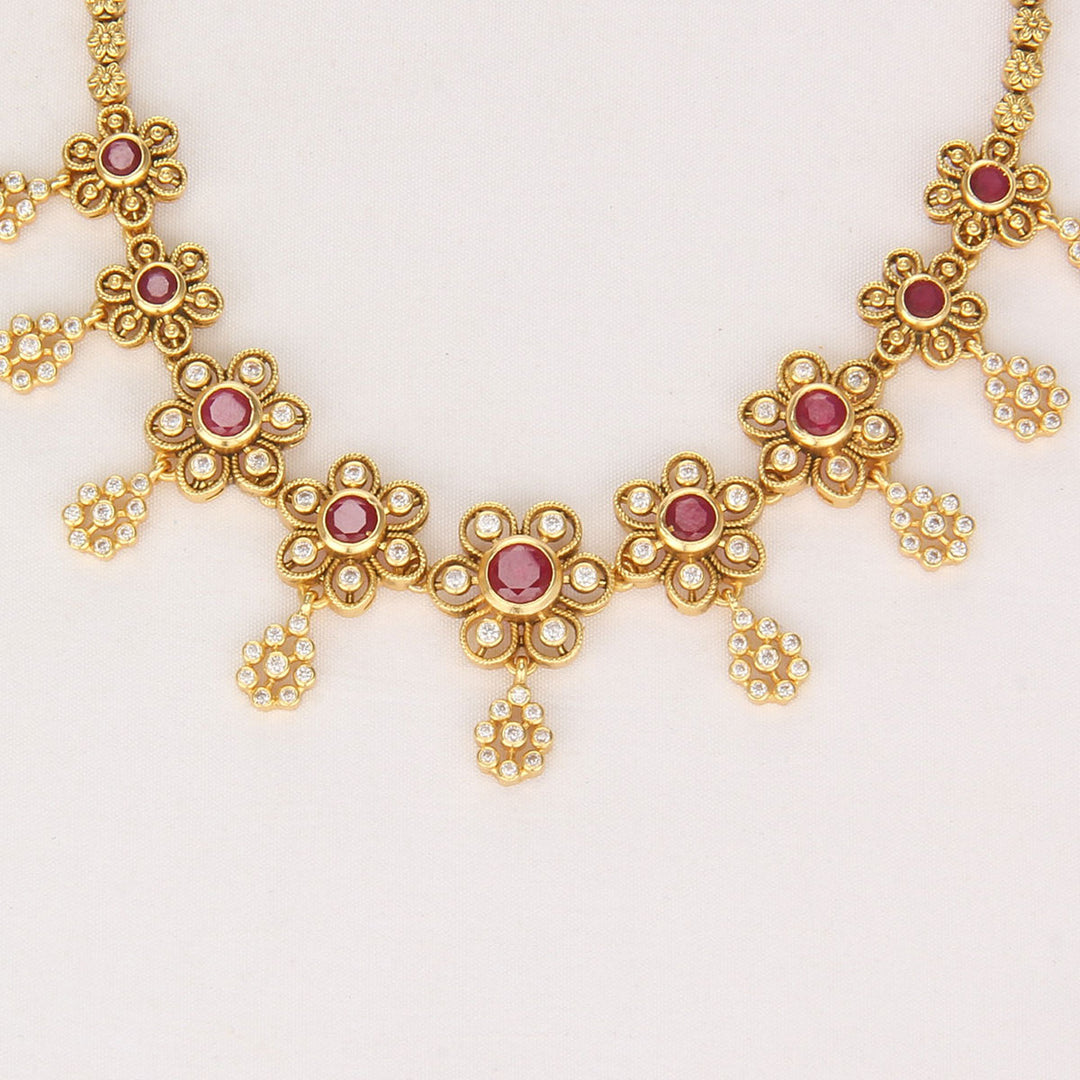 Samaira Short Necklace Set