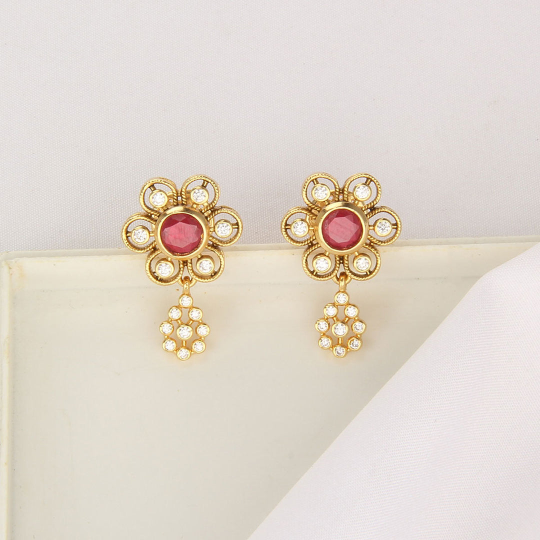 Samaira Short Necklace Set