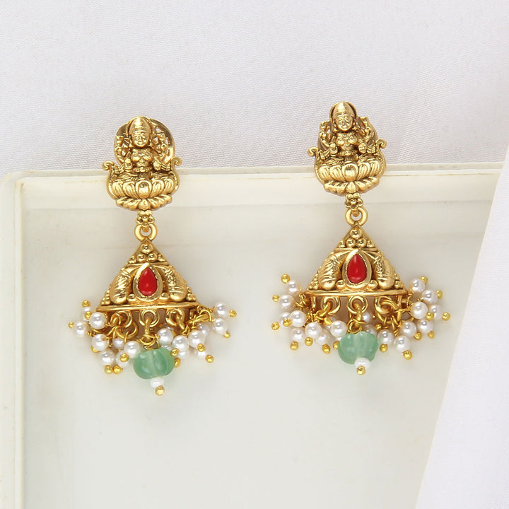 Luxurious Nagas Short Necklace Set