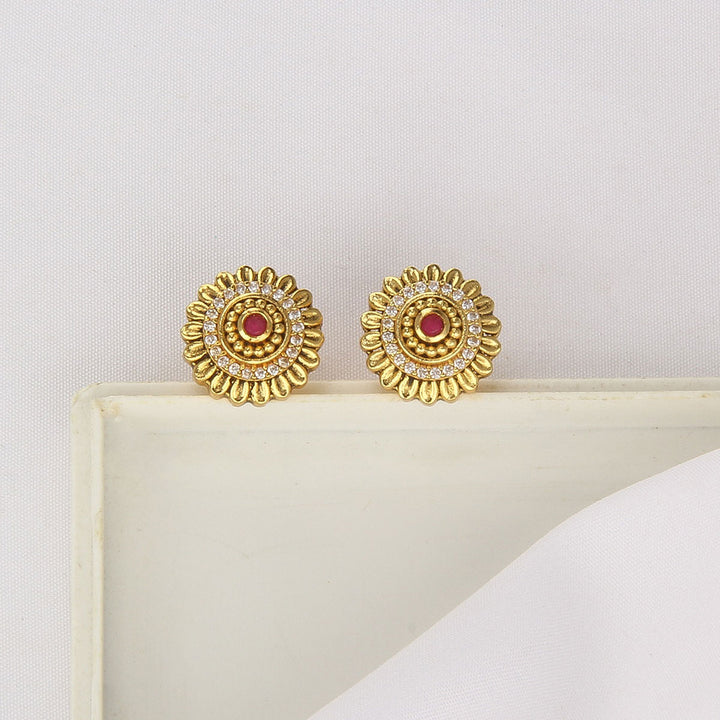 Sruthikha Nagas Short Necklace Set