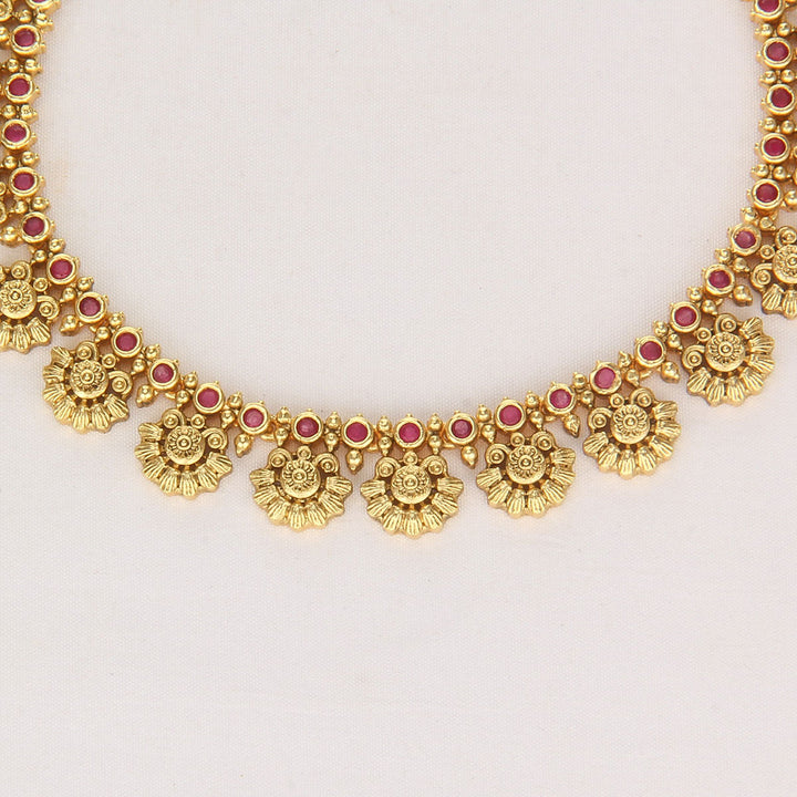 Agalya Nagas Short Necklace Set