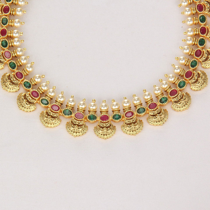Eshvika Nagas Short Necklace Set