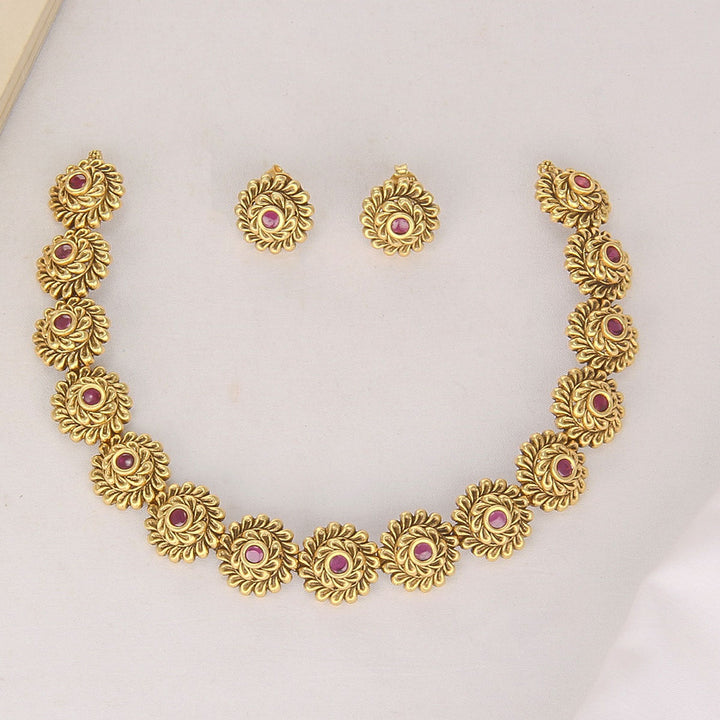 Ruthikasri Nagas Short Necklace Set