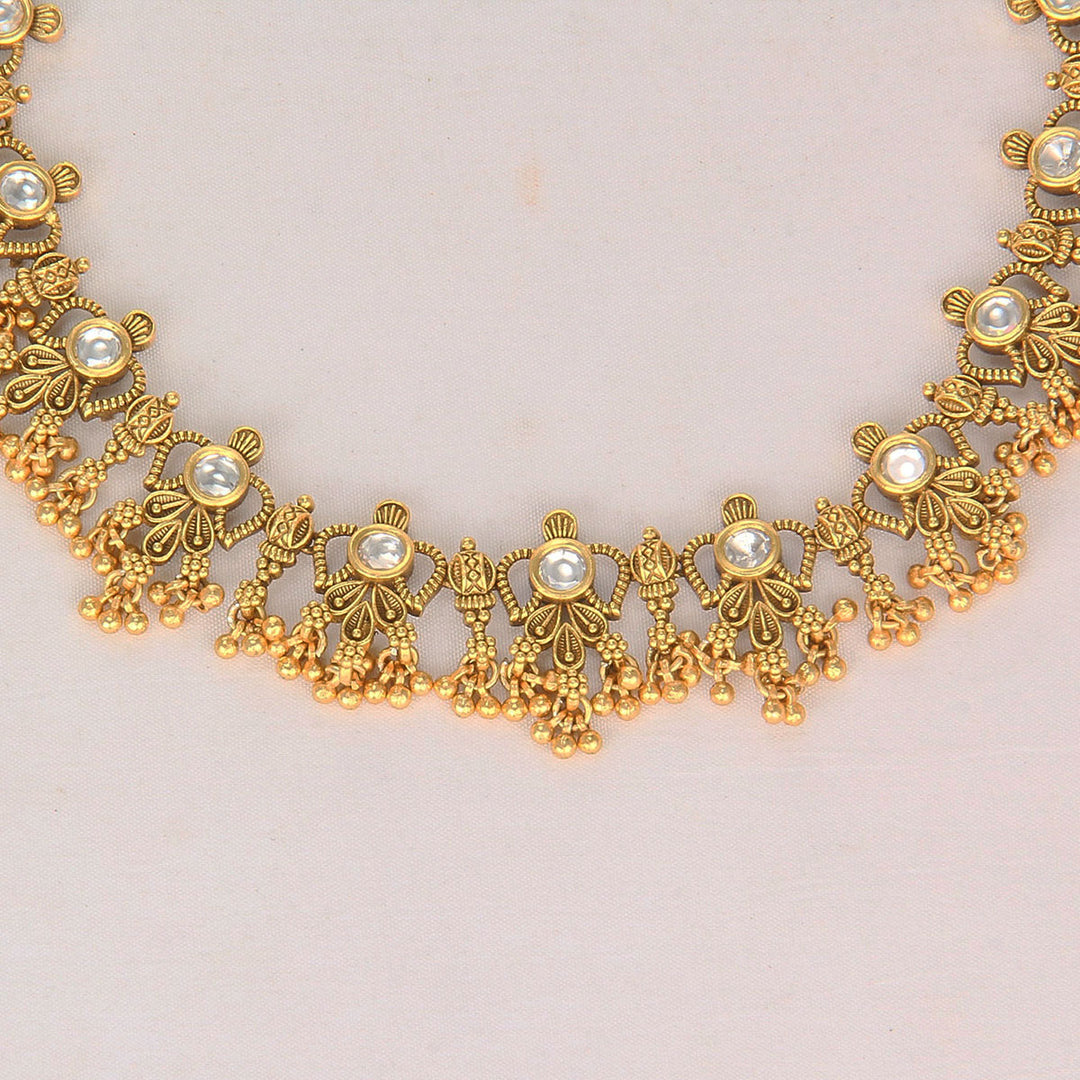 Vedhrika Nagas Short Necklace Set