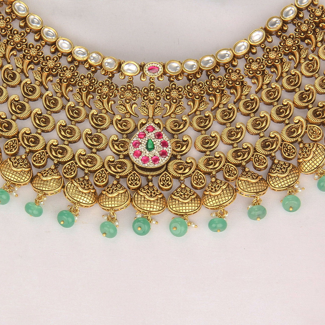 Luxurious Nagas Choker Necklace Set