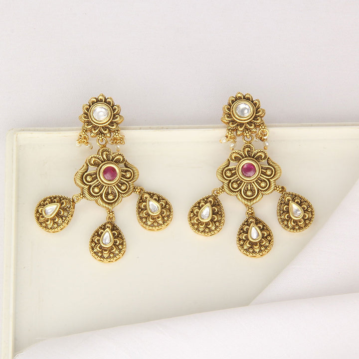 Aradhya Nagas Short Necklace Set
