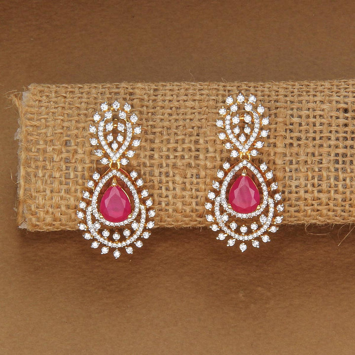 Stunning Avikam Short Necklace Set