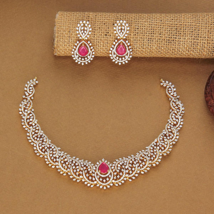 Stunning Avikam Short Necklace Set
