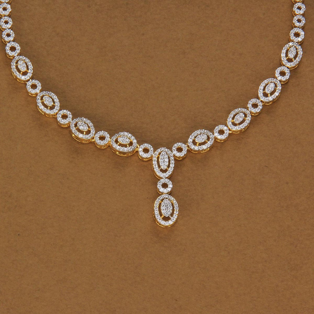 Sparkling Avikam Short Necklace Set