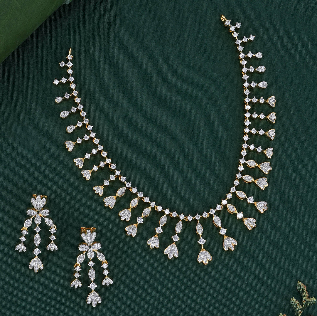 Shitala Short Necklace Set