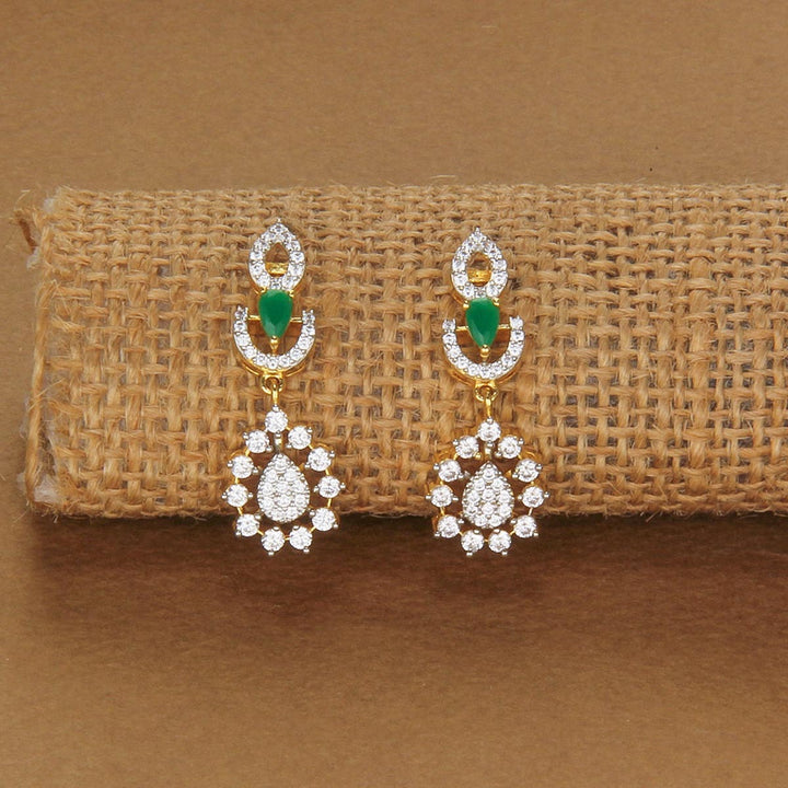 Admirable Avikam Short Necklace Set