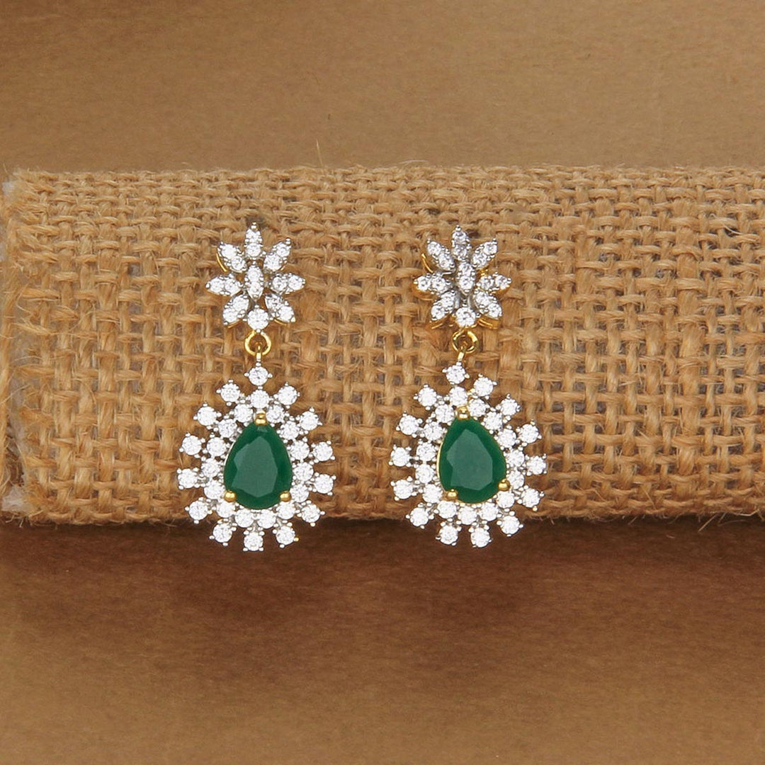 Hejitha Avikam Short Necklace Set