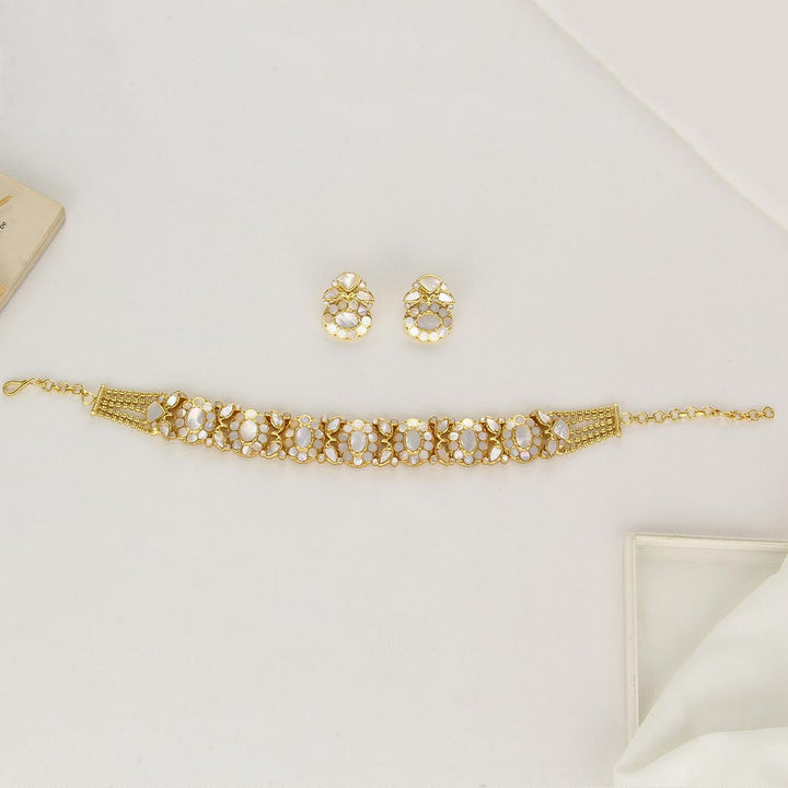 Chic & Trendy Choker Necklace Set