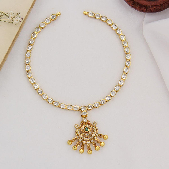 Spark Stone Short Necklace