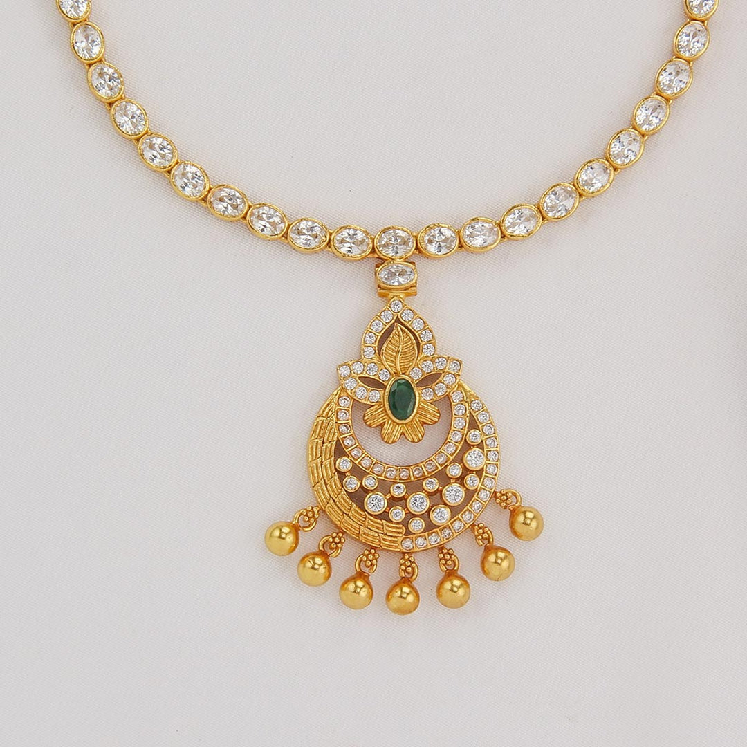 Shinning Stone Short Necklace