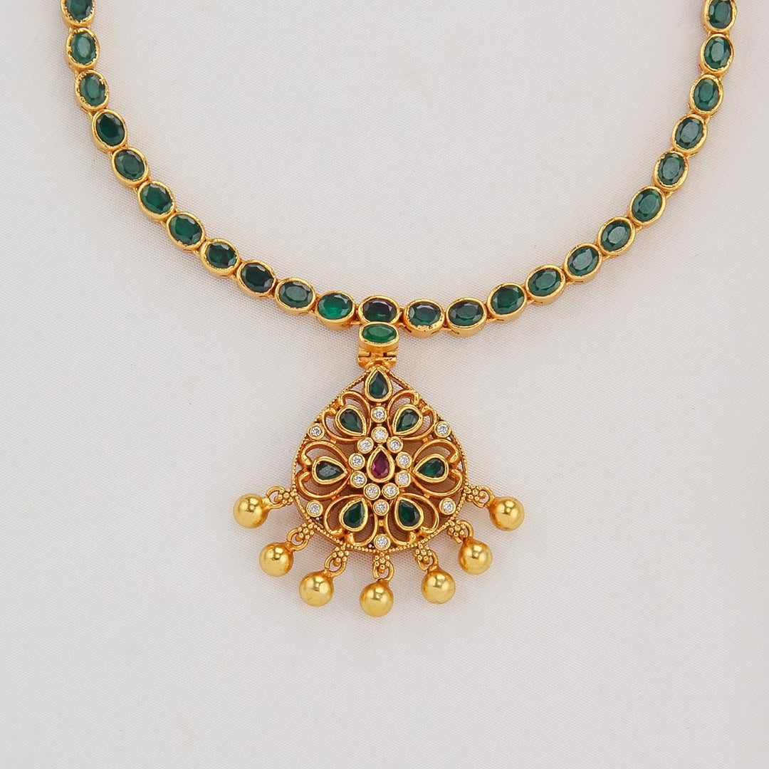 Fariha Reversible Short Necklace