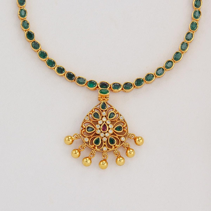 Fariha Reversible Short Necklace