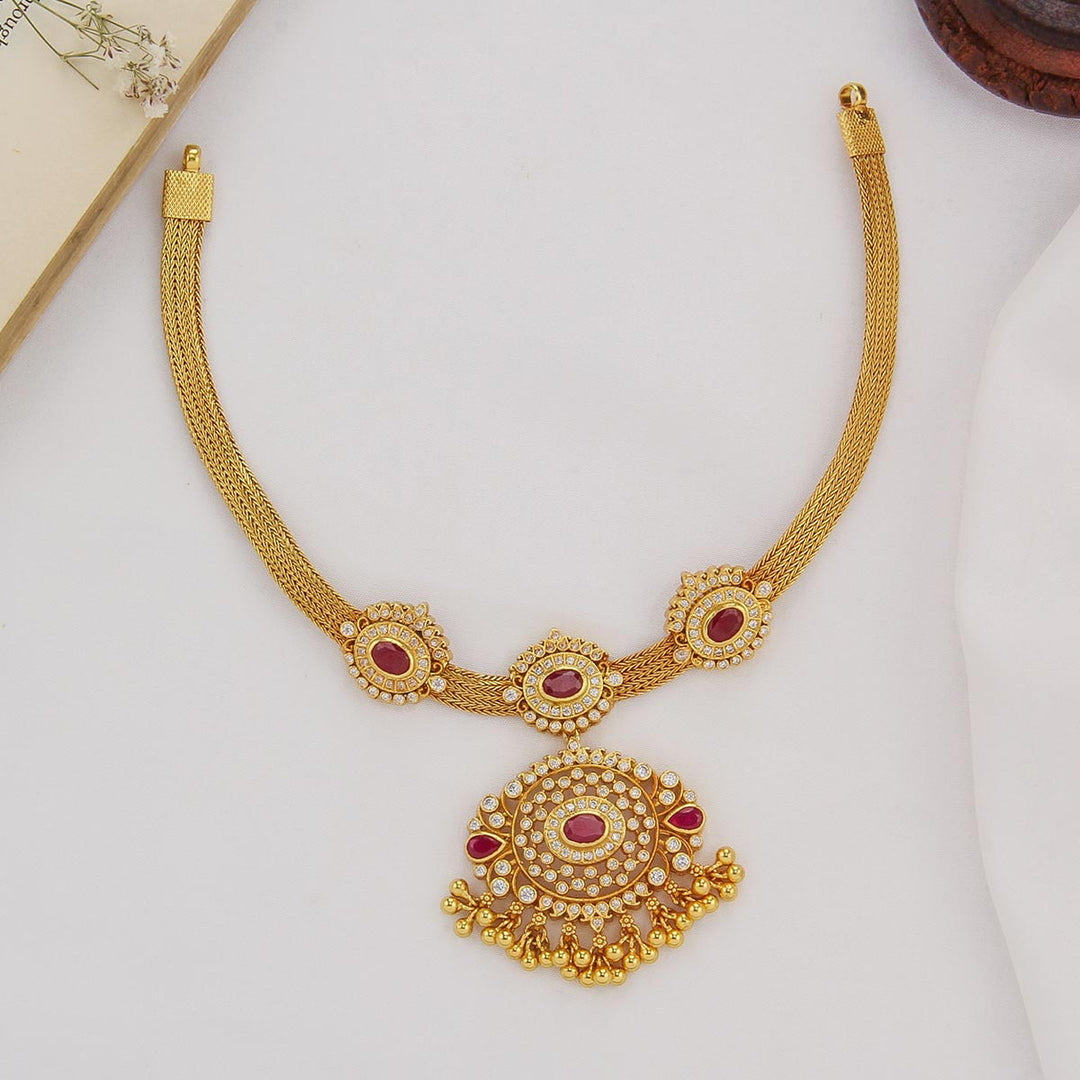 Nithara Stone Short Necklace